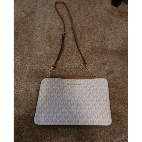 Michael Kors Crossbody For Women - Picture 3 of 3